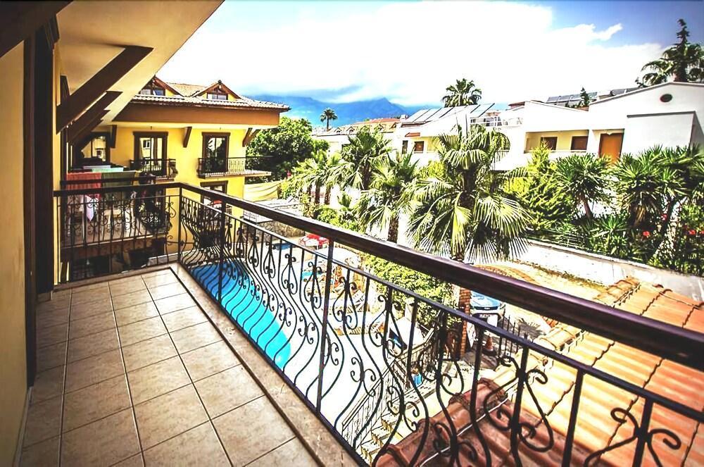 Orange Garden Aparts & The Nordic 3* Kemer